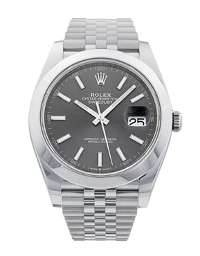 Montres de luxe d’occasion toujours au sein de la garantie du fabricant